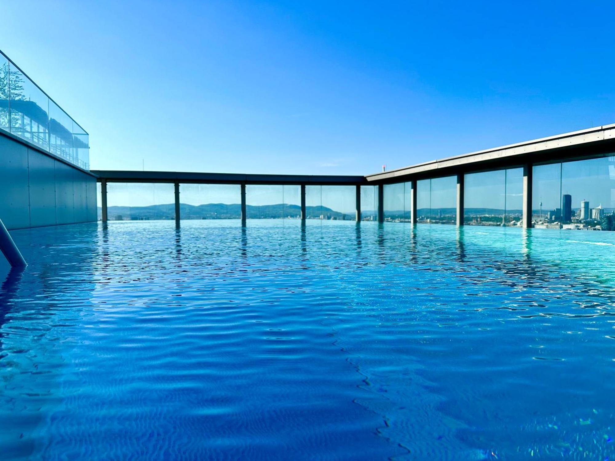 Mca Triiiple I Rooftop Pool I Free Parking I Netflix Wina Bagian luar foto